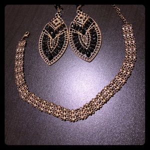 Choker & Chandelier set